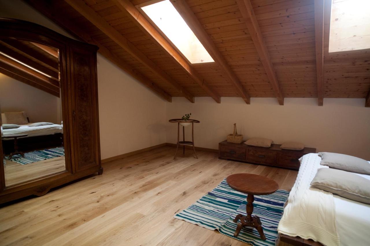 אפרטהוטל ג'רה לאריו Cascina Borgofrancone מראה חיצוני תמונה